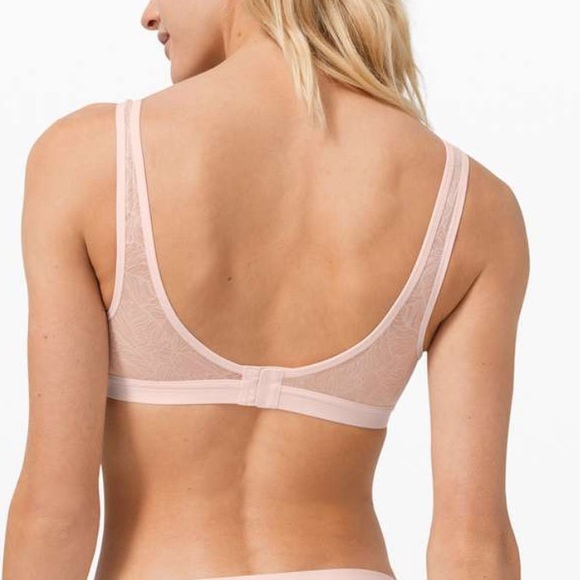Lululemon Shadow Mesh Bra Leaf size Small - Picture 4 of 5